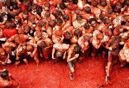 Az őrült spanyol fesztivál:  La Tomatina